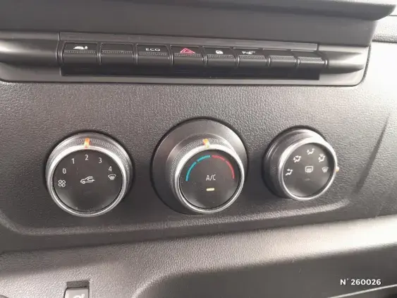 RENAULT MASTER III - voiture d'occasion - Photo 15