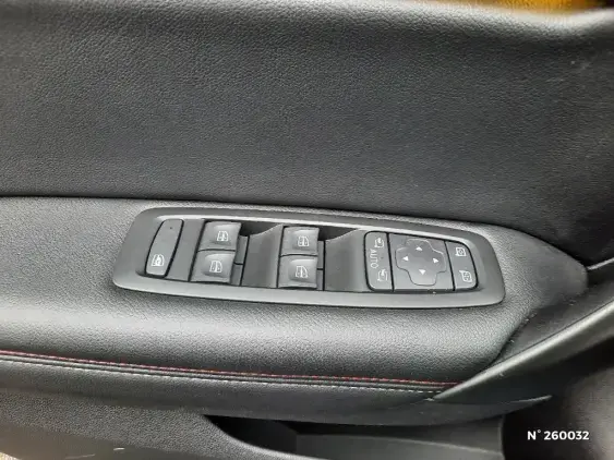 RENAULT MEGANE IV - voiture d'occasion - Photo 25