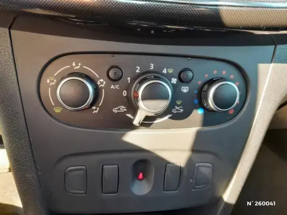 DACIA LOGAN II - voiture d'occasion - Photo 15