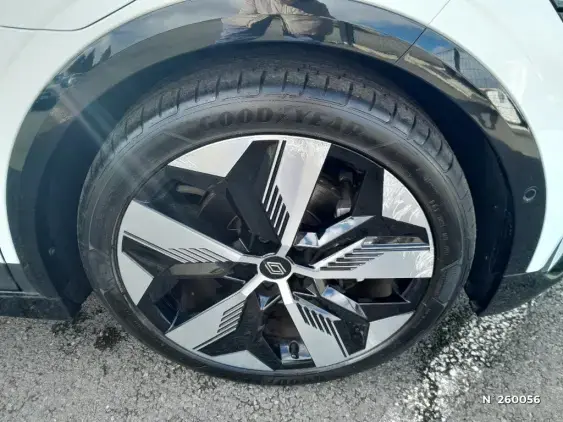 RENAULT MEGANE V - voiture d'occasion - Photo 8