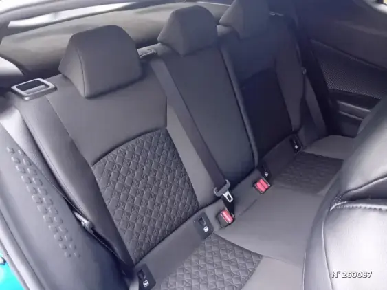 TOYOTA C-HR - voiture d'occasion - Photo 11