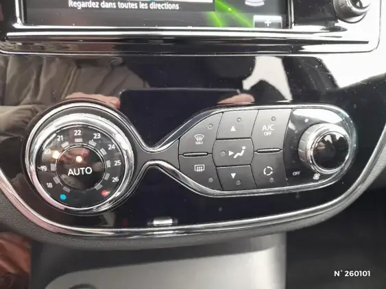 RENAULT CAPTUR - voiture d'occasion - Photo 15