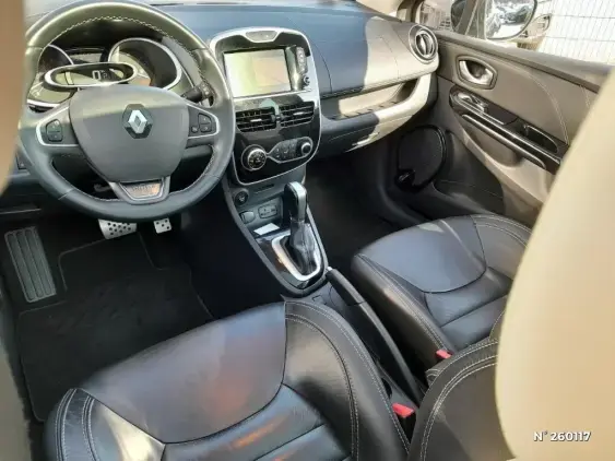 RENAULT CLIO IV - voiture d'occasion - Photo 9