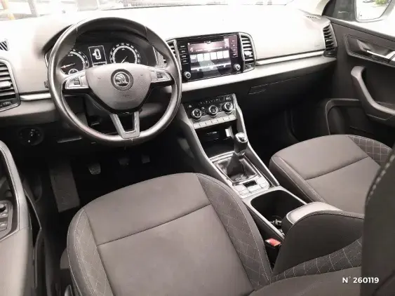 SKODA KAROQ - voiture d'occasion - Photo 9