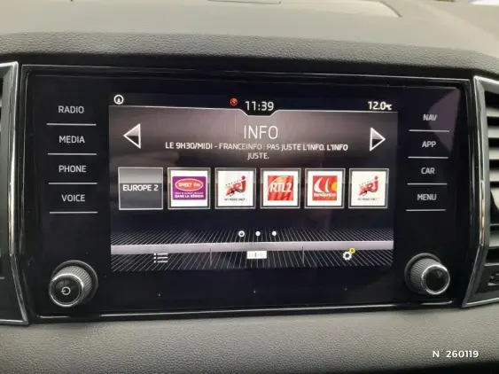 SKODA KAROQ - voiture d'occasion - Photo 13