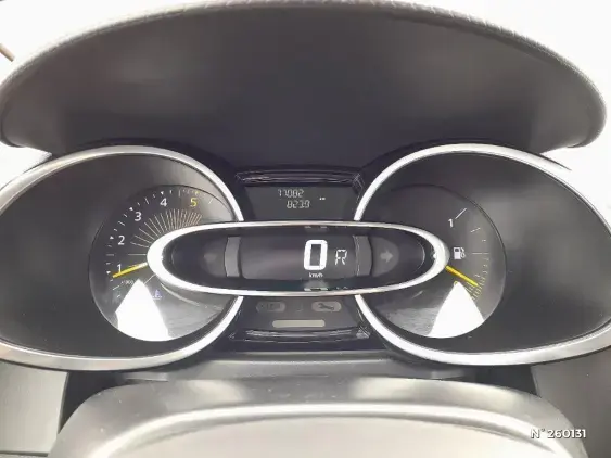 RENAULT CLIO IV - voiture d'occasion - Photo 12