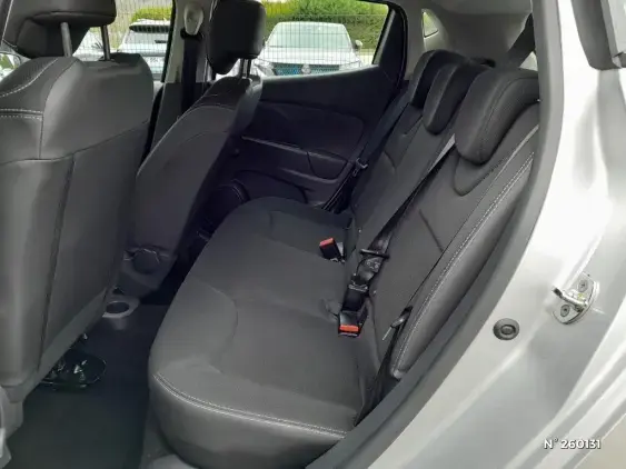 RENAULT CLIO IV - voiture d'occasion - Photo 11