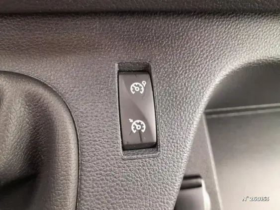 RENAULT MASTER III - voiture d'occasion - Photo 23