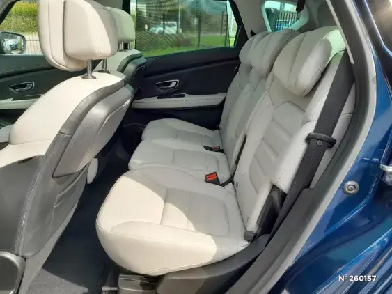 RENAULT SCENIC IV - voiture d'occasion - Photo 11
