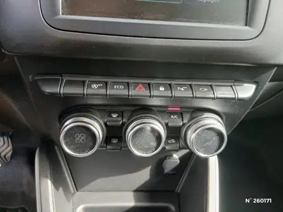DACIA DUSTER II - voiture d'occasion - Photo 15