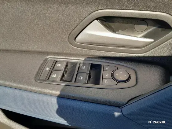 DACIA DUSTER III - voiture d'occasion - Photo 25