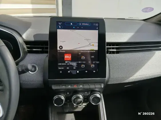 RENAULT CLIO V - voiture d'occasion - Photo 13