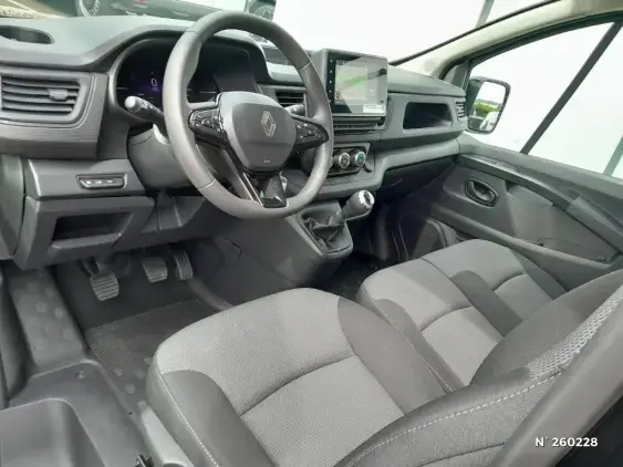 RENAULT TRAFIC III - voiture d'occasion - Photo 9