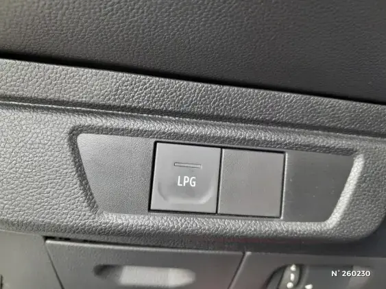 DACIA SANDERO III - voiture d'occasion - Photo 23