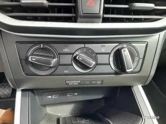 SEAT ARONA - voiture d'occasion - Photo 15