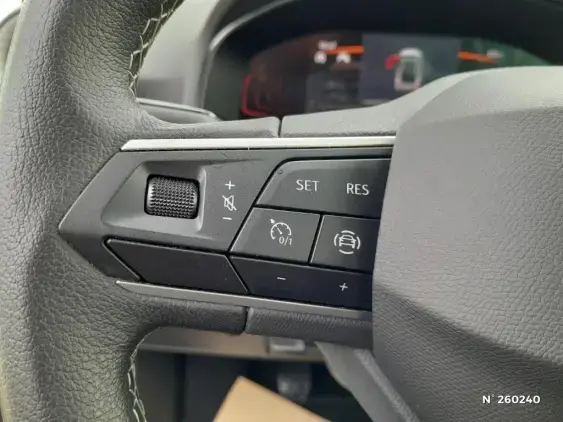 SEAT ARONA - voiture d'occasion - Photo 23