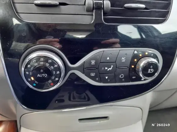 RENAULT ZOE - voiture d'occasion - Photo 15