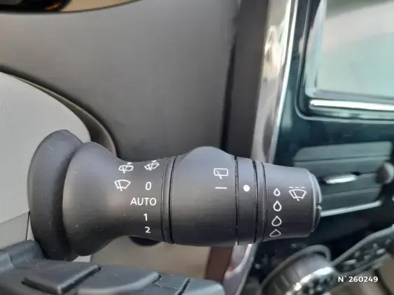 RENAULT ZOE - voiture d'occasion - Photo 25