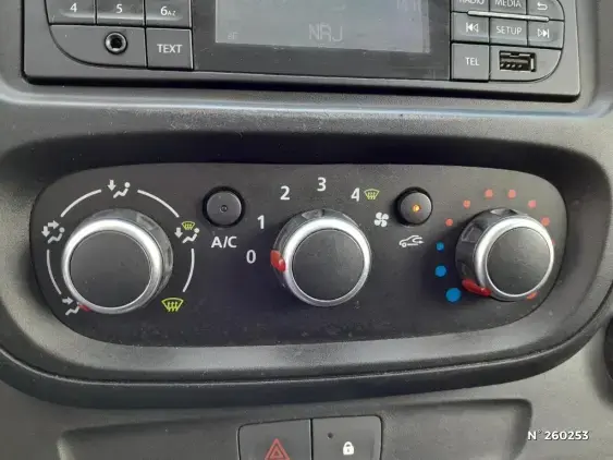 RENAULT TRAFIC FG III - voiture d'occasion - Photo 15