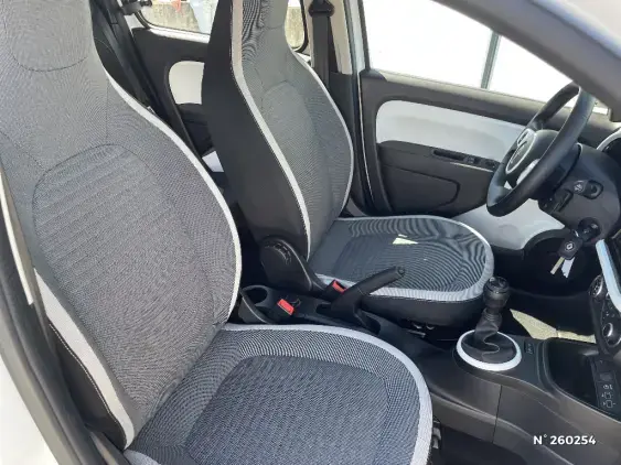 RENAULT TWINGO III - voiture d'occasion - Photo 10