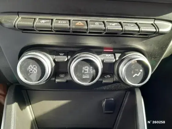 DACIA DUSTER II - voiture d'occasion - Photo 15