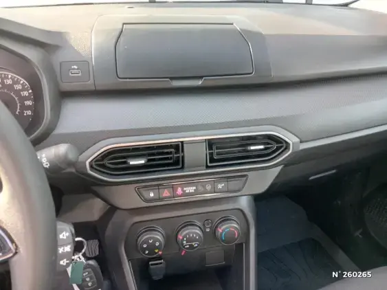DACIA SANDERO III - voiture d'occasion - Photo 13