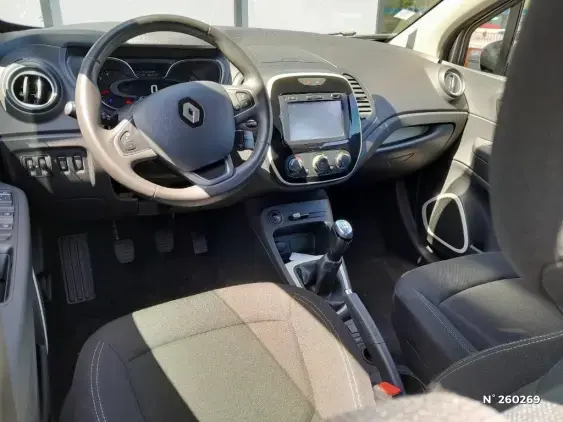 RENAULT CAPTUR - voiture d'occasion - Photo 9
