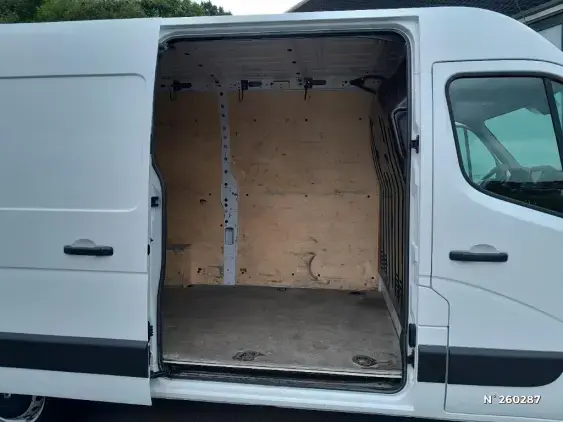 RENAULT MASTER FG III - voiture d'occasion - Photo 11