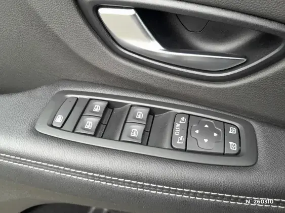 RENAULT SCENIC IV - voiture d'occasion - Photo 26