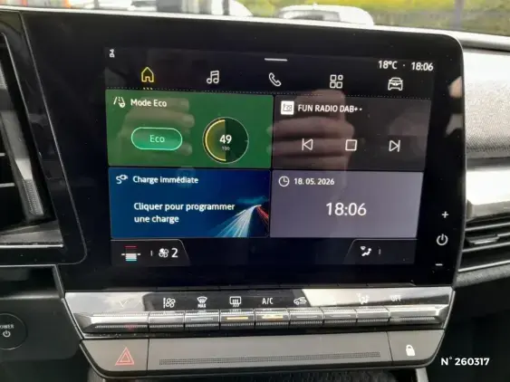 RENAULT MEGANE V - voiture d'occasion - Photo 13