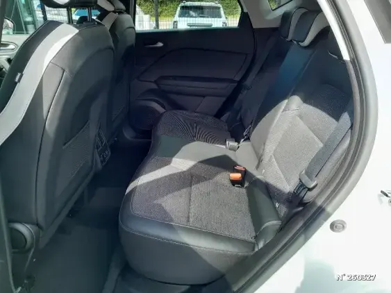 RENAULT CAPTUR II - voiture d'occasion - Photo 11