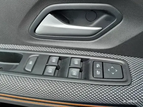 DACIA SANDERO III - voiture d'occasion - Photo 24