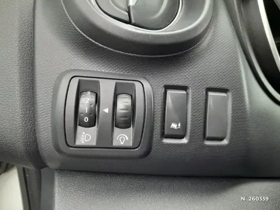 RENAULT TRAFIC FG III - voiture d'occasion - Photo 24