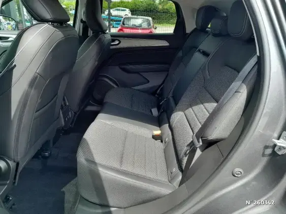 RENAULT ARKANA - voiture d'occasion - Photo 11
