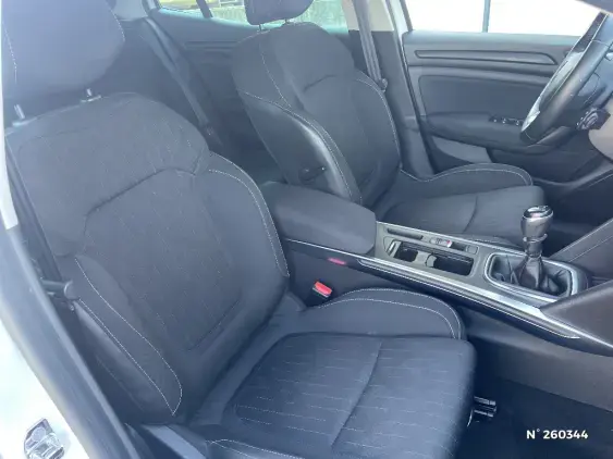 RENAULT MEGANE IV - voiture d'occasion - Photo 10