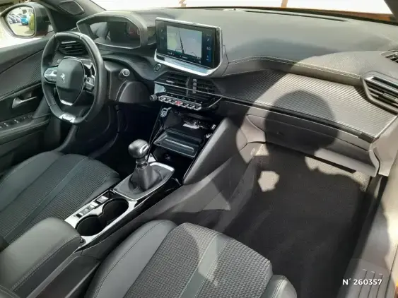 PEUGEOT 2008 II - voiture d'occasion - Photo 10