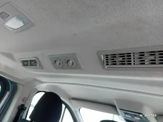RENAULT TRAFIC III - voiture d'occasion - Photo 23