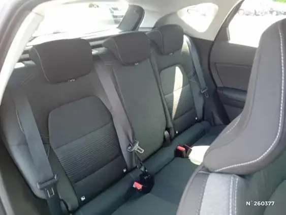 RENAULT CAPTUR II - voiture d'occasion - Photo 11