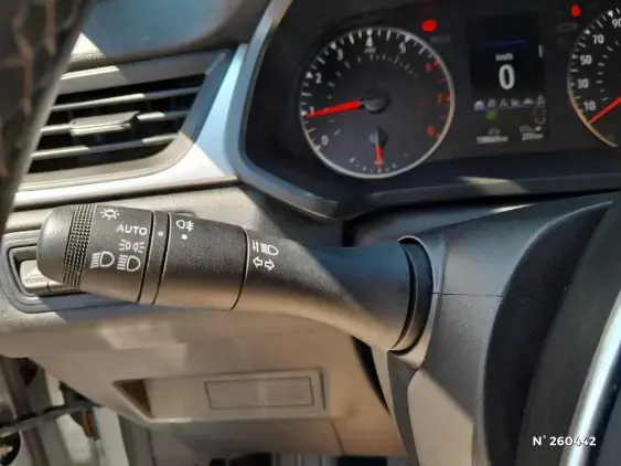 RENAULT CAPTUR II - voiture d'occasion - Photo 24