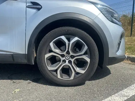 RENAULT CAPTUR II - voiture d'occasion - Photo 8