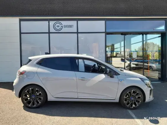 RENAULT CLIO V - voiture d'occasion - Photo 5