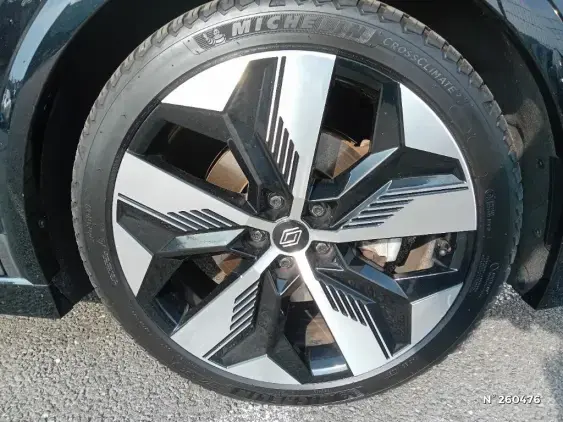 RENAULT MEGANE V - voiture d'occasion - Photo 8