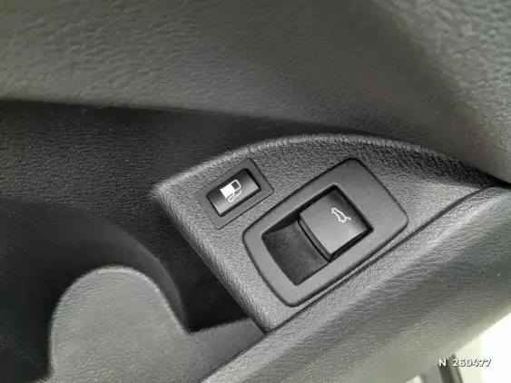 BMW X1 U11 - voiture d'occasion - Photo 26