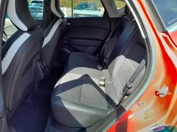 RENAULT CAPTUR II - voiture d'occasion - Photo 11