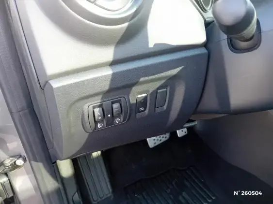 RENAULT CAPTUR - voiture d'occasion - Photo 15