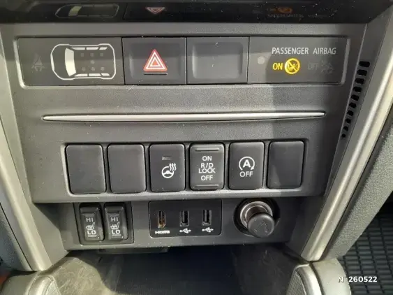 MITSUBISHI PICK UP L200 CLUB CAB V - voiture d'occasion - Photo 15