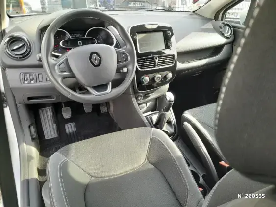 RENAULT CLIO IV - voiture d'occasion - Photo 9