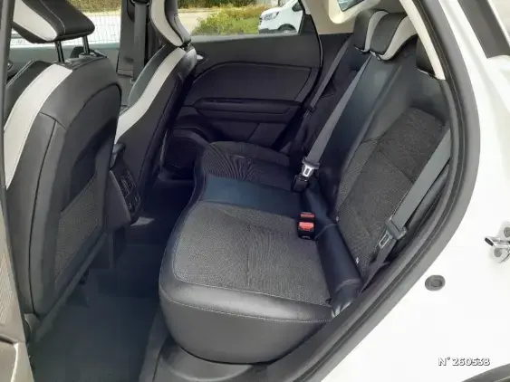 RENAULT CAPTUR II - voiture d'occasion - Photo 11