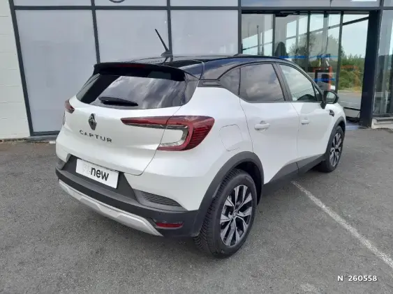 RENAULT CAPTUR II - voiture d'occasion - Photo 4