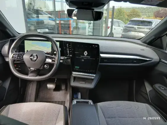 RENAULT MEGANE V - voiture d'occasion - Photo 9